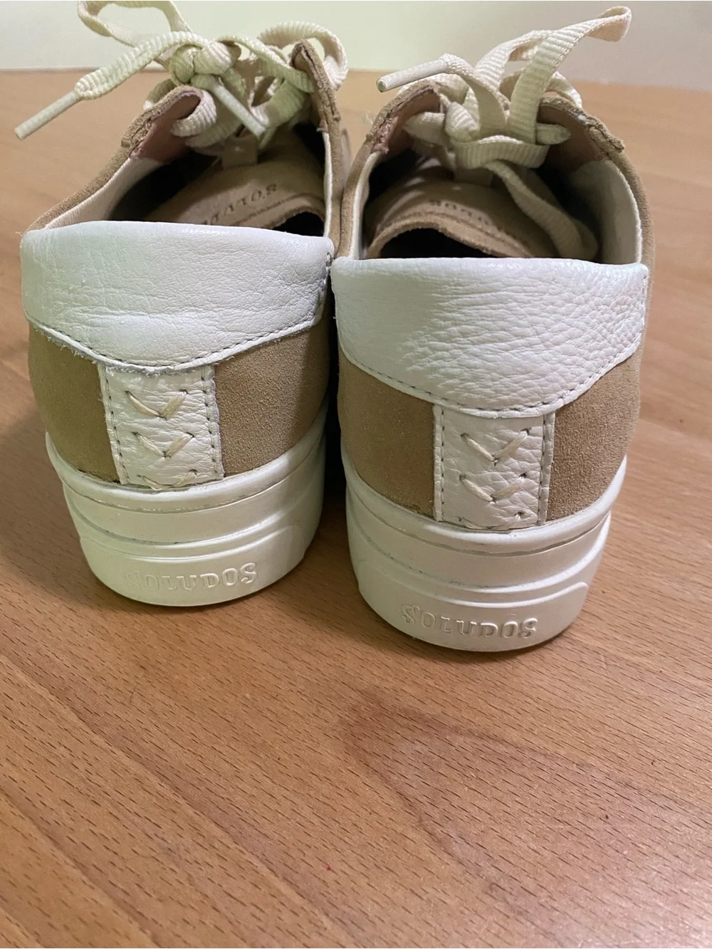 LIKE NEW SOLUDOS IBIZA Leather Sneaker Brown Sand Cream WOMENS 7